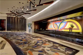 Photo #5: 2713812 Listing 