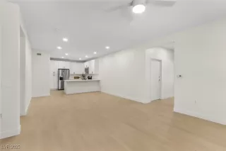 Photo #3: 2713847 Listing 