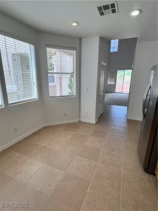 Photo #2: 2713851 Listing 