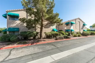 Photo #1: 2713854 Listing 