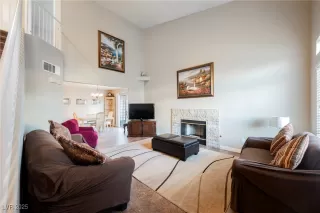 Photo #2: 2713887 Listing