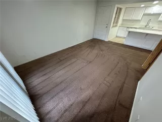 Photo #6: 2713919 Listing 