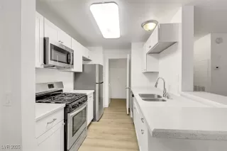 Photo #6: 2713936 Listing 