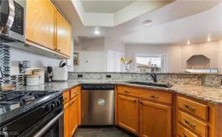 Photo #6: 2713955 Listing 