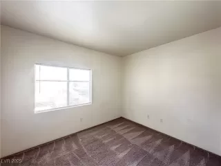 Photo #3: 2713960 Listing 