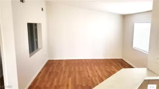 Photo #3: 2713973 Listing 