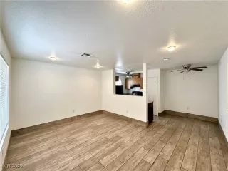 Photo #2: 2713987 Listing 