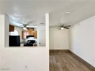 Photo #6: 2713987 Listing 