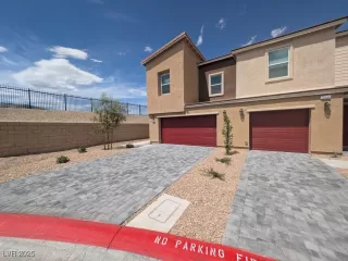 Photo #1: 2714025 Listing 