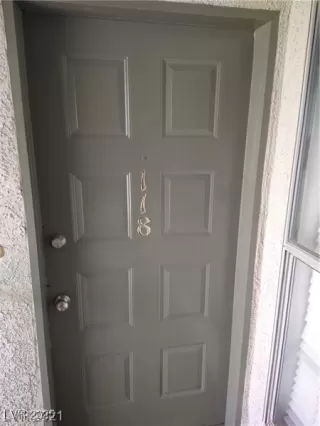 Photo #1: 2714045 Listing 