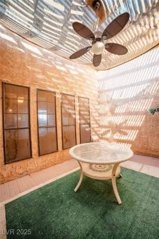 Photo #5: 2714060 Listing 