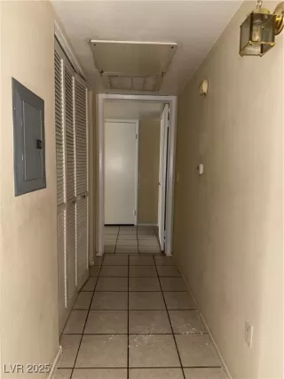 Photo #5: 2714073 Listing 