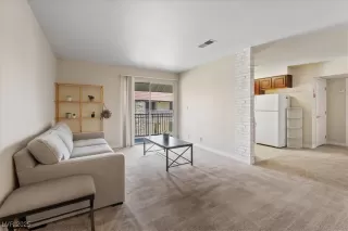 Photo #1: 2714112 Listing