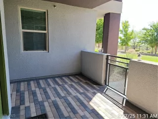 Photo #2: 2714118 Listing