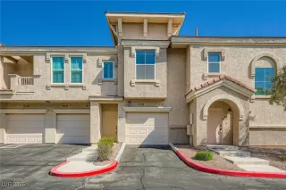 Photo #2: 2714157 Listing 