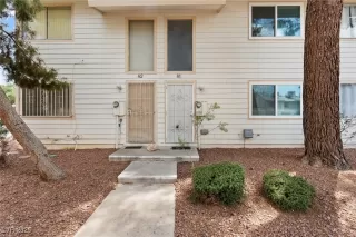 Photo #1: 2714180 Listing 