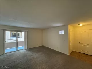 Photo #1: 2714245 Listing 