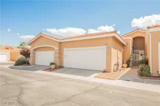 Photo #3: 2714253 Listing