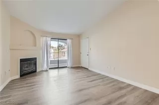 Photo #2: 2714258 Listing 