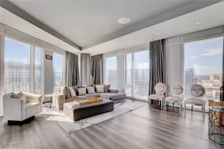 Photo #2: 2714259 Listing