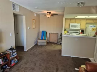 Photo #5: 2714269 Listing 