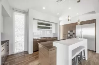 Photo #3: 2714300 Listing 