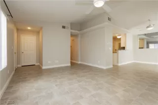 Photo #1: 2714337 Listing 