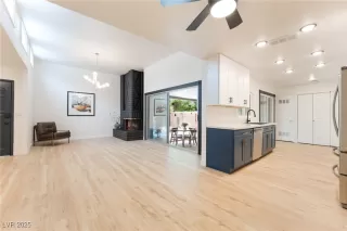 Photo #1: 2714360 Listing 