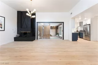 Photo #3: 2714360 Listing 