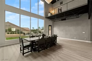 Photo #5: 2714378 Listing