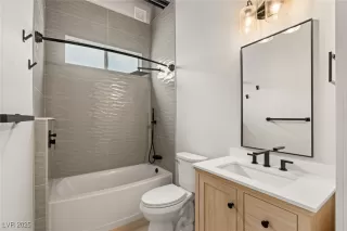 Photo #6: 2714378 Listing