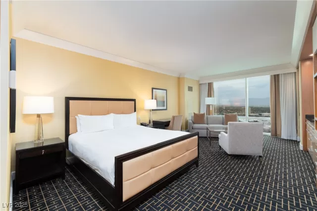 MLS: 2714379 Condo For Sale