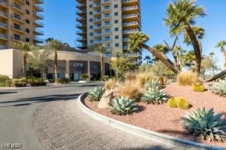 Photo #3: 2714382 Listing 