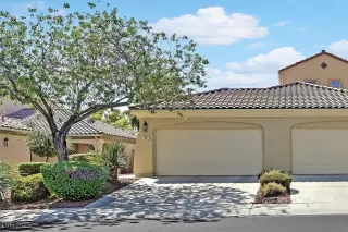 Photo #1: 2714396 Listing