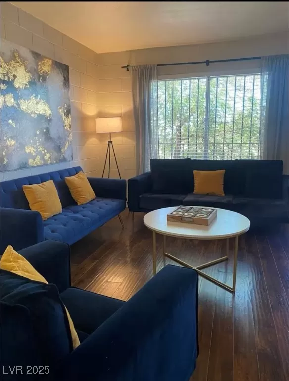 MLS: 2714399 Condo For Sale