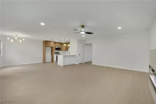 Photo #2: 2714407 Listing