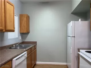 Photo #6: 2714420 Listing 