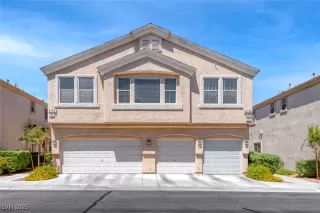 Photo #1: 2714437 Listing 