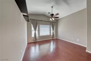 Photo #6: 2714437 Listing 