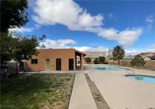 Photo #2: 2714438 Listing 