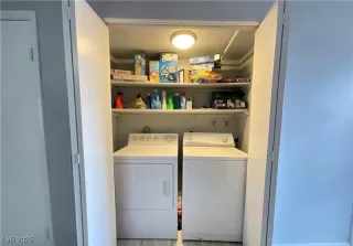 Photo #5: 2714438 Listing 