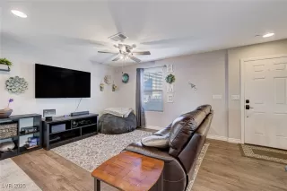 Photo #4: 2714443 Listing 