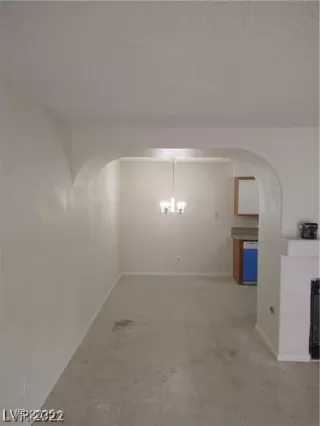 Photo #3: 2714457 Listing 