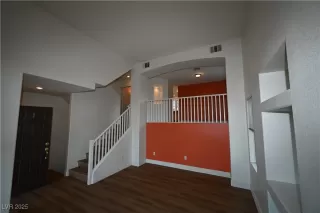 Photo #5: 2714487 Listing 