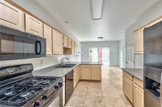 Photo #6: 2714507 Listing 