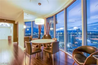 Photo #6: 2714542 Listing 