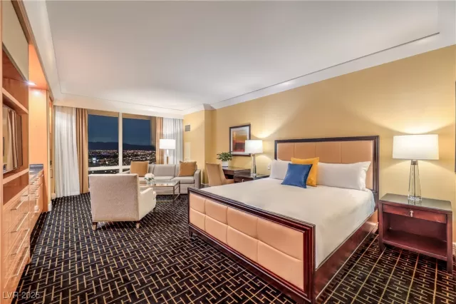 MLS: 2714583 Condo For Sale