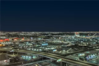 Photo #5: 2714583 Listing