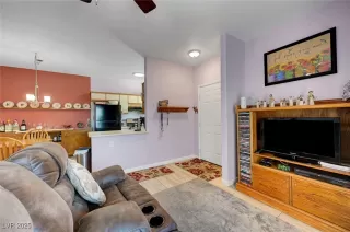 Photo #6: 2714592 Listing 