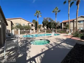 Photo #1: 2714678 Listing 